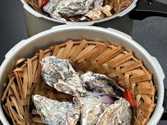 -红东阁东北菜烤肉酒馆(CROSS万象汇店)