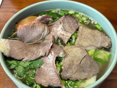 -臻老板牛肉面(光华路SOHO店)
