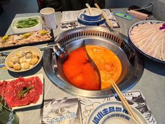 -生活如沸·顺德水牛奶火锅(人民广场店)