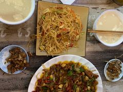 -萨宁音登锡伯风味餐厅(一楼店)