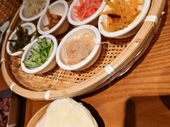 -包整·丝娃娃(一览甲秀楼风景店)