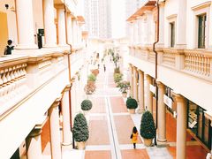 -佛罗伦萨小镇广佛名品奥特莱斯(疏港路店)