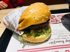 -The Habit Burger Grill 哈比特汉堡(爱琴海店)