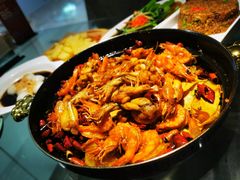 虾拼牛蛙锅-红蕃干锅·脆皮香辣虾(南屏街金鹰店)