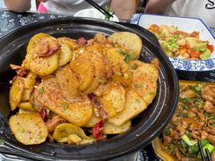 -记忆湘菜馆(芙蓉镇店)