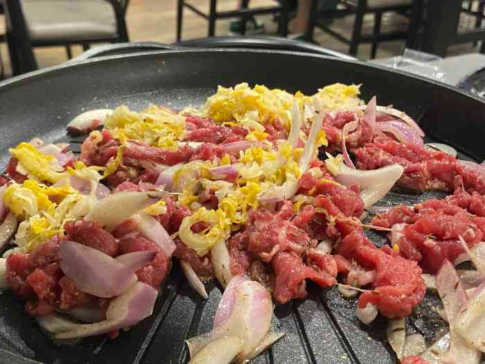 王家鹤城烤肉馆(世茂二店)-"久闻大名啦 真的好吃!～和一般的烤肉店.