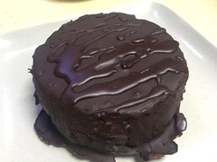 -亮马河饭店翠雅咖啡厅