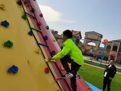 -盛文新港奥特莱斯商业广场