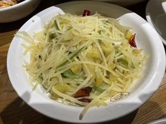 -江渔儿酸菜鱼(东二环泰禾店)