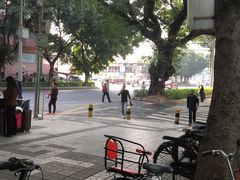 -麦当劳(东方时代广场分店)