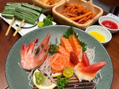 -8PINTS八品脱·日料·烧鸟·精酿小酒馆(莘庄店)