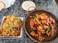 -八两八金·莱芜特色炒鸡(市南漳浦路店)