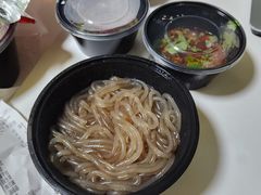 -万记麻辣烫国展总店