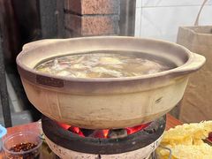 -威邵鸡煲(西华路总店)