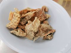 炸鱼皮-榮泰米粉湯(Left Shop)
