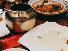 -喝丢一只鞋辣炒海鲜小烧烤(三八广场店)
