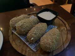 -Hooley's活利仕西餐厅(珠江新城店)