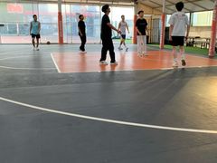 -洛克公园·篮球·足球·羽毛球(莘庄店)