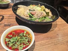 -万记麻辣烫国展总店