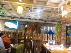 大堂-三个大叔东北烧烤·砂锅菜(西三旗店)