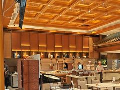 -舜耕山庄四时万和自助餐厅