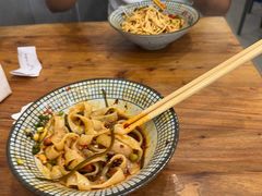 -曾笼笼牛肉饼