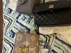 -聚云奢二手奢侈品黄金手表包包回收·中古店(三里屯总店)