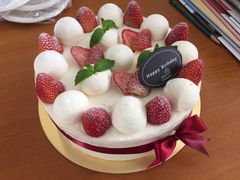 -花花卷卷·鲜食蛋糕(静安久光百货店)