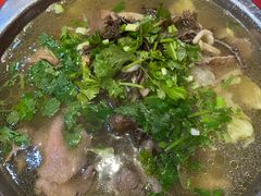 -谢老五跷脚牛肉·非遗传承店