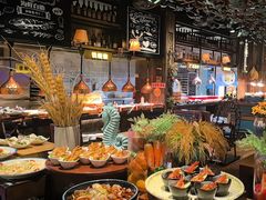 -领鲜活海鲜榴莲自助火锅(东门店)