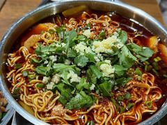 -爆好吃夜市大排档·乐山江湖菜(中心城总店)