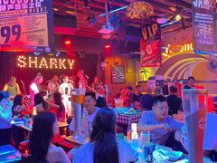 -鲨鱼美式餐厅酒吧Sharky