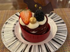 -上海和平饭店维克多咖啡厅 Victor's