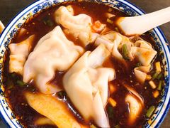 红汤抄手-西月城谭豆花(春熙路店)