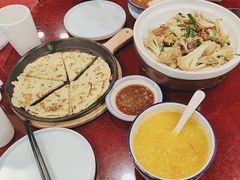 -宏状元现熬粥·京味菜(五棵松店)