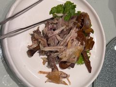 -海派美食·家宴海鲜青岛菜·石锅鲽鱼头(东方城店)