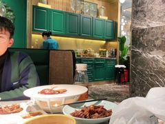 -雀蓝川菜(奥体广场店)