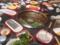 -醉董牛川派鲜肉自选火锅(烟台店)