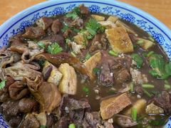 卤煮火烧-门框胡同百年卤煮(鸟巢店)