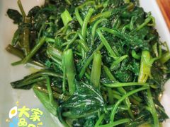 -有红鸡毛店·川菜(建设路店)