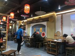 大堂-锅来乐地锅鸡(安亭店)