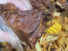 -内蒙焖面大盆骨餐馆(山大路店)