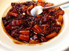 双胶绝味海参烩元蹄-悦融·京鲁菜·露台花园(安定门店)