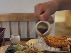 咖喱炸猪排堤坝饭-Ginko银子(青龙街店)