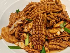 -闫府私房菜·老字号(恒隆店)