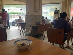 -老字号眼镜子煎包汤包店