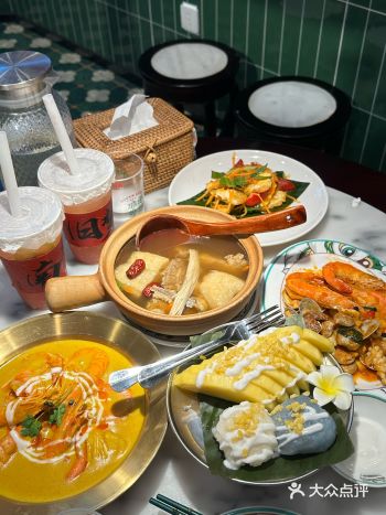 店名:邵叔叔南洋大排挡 地址:蓝海购物广场1楼