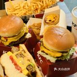 肯德基新品瀑布芝士汁汁厚作安格斯牛堡绝了‼️一口气吃了俩