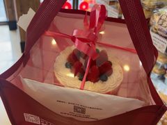 -红宝石·鲜奶小方(万航店)