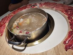 高钙牛骨汤底-牛人日志·鲜牛肉骨汤火锅(万科里瑧店)